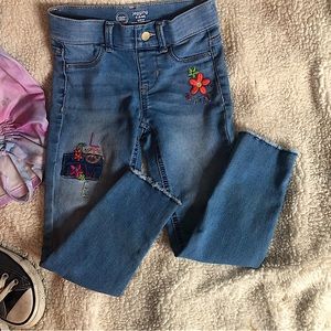 🔴 BOG2 SALE! Girl’s Embroidered Jean Jegging Pant